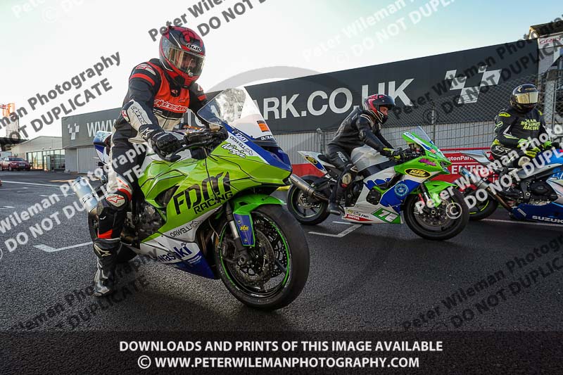 donington no limits trackday;donington park photographs;donington trackday photographs;no limits trackdays;peter wileman photography;trackday digital images;trackday photos